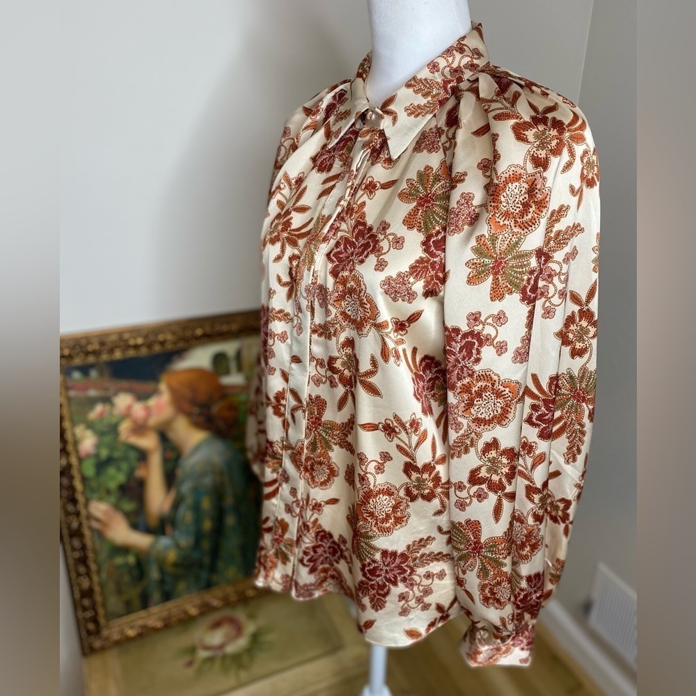 Misa X Revolve Beautiful Satin Floral Cream and Brown Fall Tone Blouse Sz Small - Picture 2 of 6